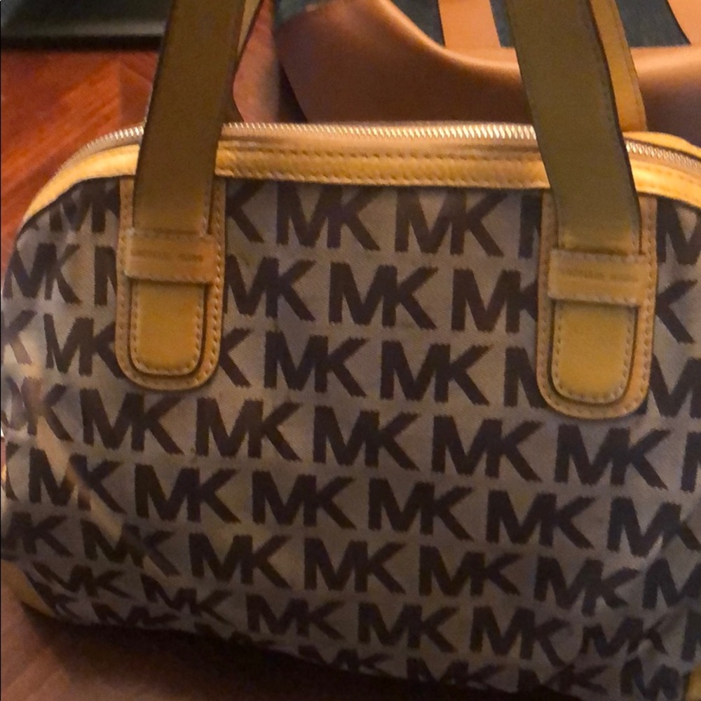 Michael Kors satchel